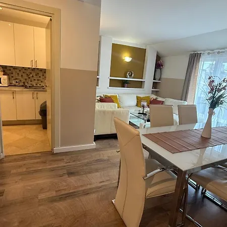 3bdr Penthouse With Terrace&ac Apartmán