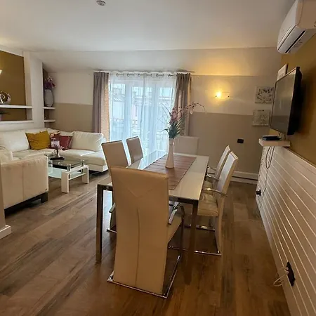 3bdr Penthouse With Terrace&ac Apartmán Praha