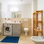 아파트 3bdr Penthouse With Terrace&ac 프라하