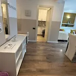아파트 3bdr Penthouse With Terrace&ac