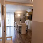아파트 3bdr Penthouse With Terrace&ac *