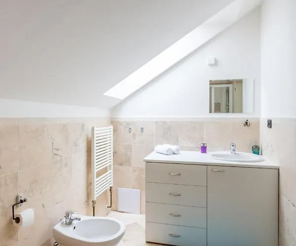 Apartmán 3bdr Penthouse With Terrace&ac